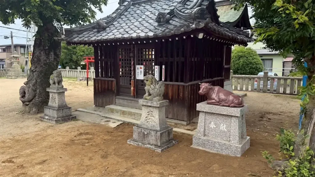【兵庫県加古川市】神社の地面陥没を修繕｜狛犬の据え直し・モルタル補修まで一貫対応
