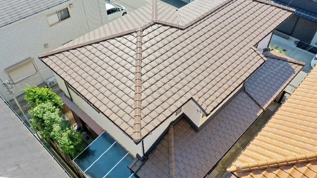 【兵庫県 高砂市】雨漏り・天井シミを屋根葺き替えで解決|Y様邸の施工事例